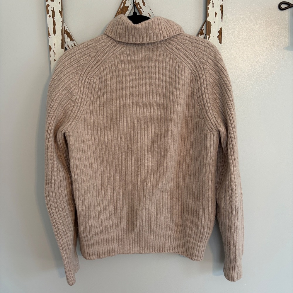 Buck Mason Wool Cashmere Ribbed Turtleneck Sweater Beige Oatmeal Sz M Fitted - Picture 3 of 7